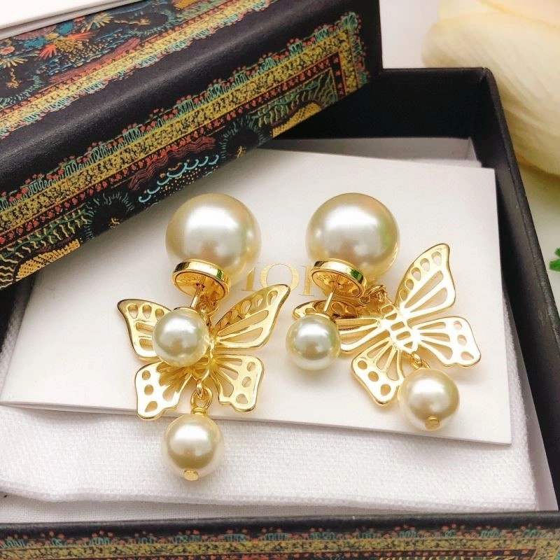 Christian Dior Earrings FreshLook 233612