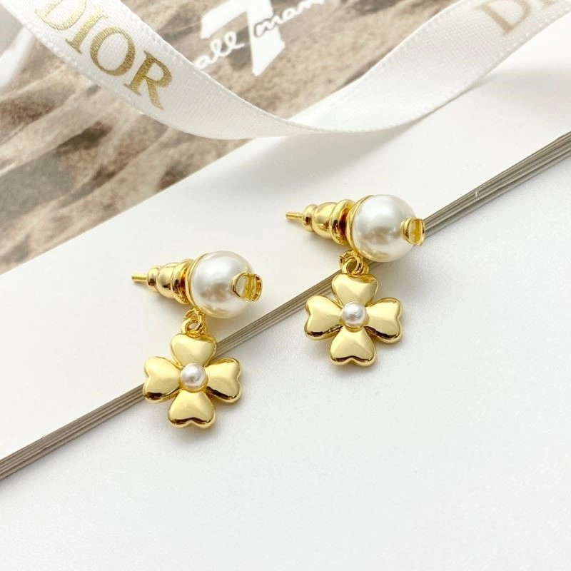 Unisex Christian Dior Earrings 233601