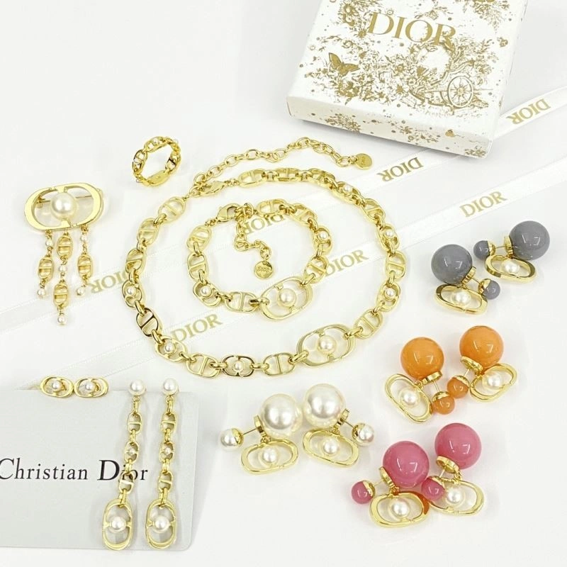 TopPick Christian Dior Earrings 233588