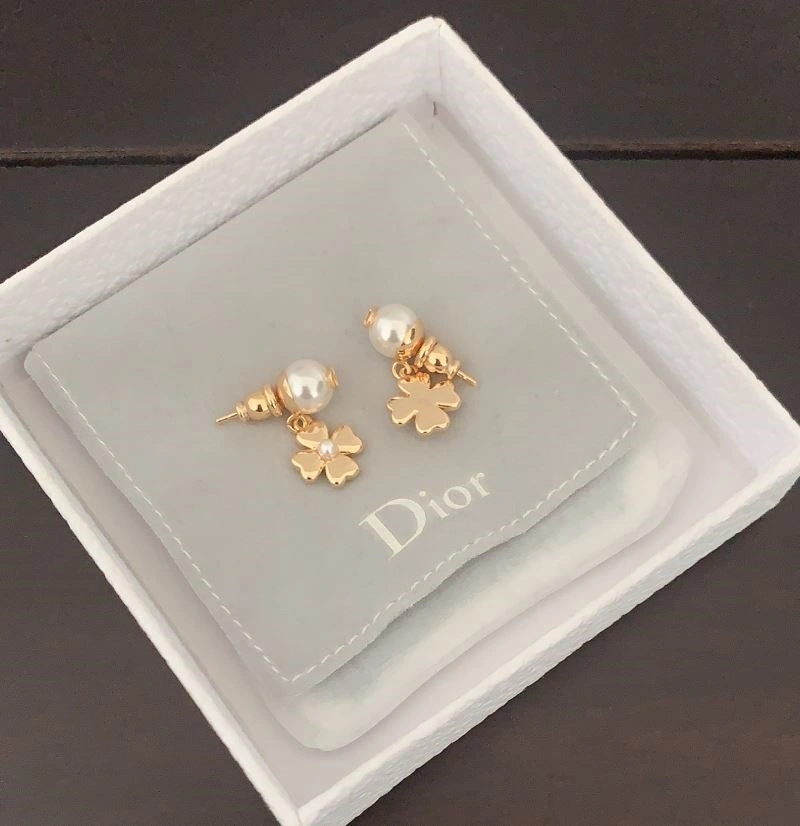 Christian Dior Earrings HighQuality 233604