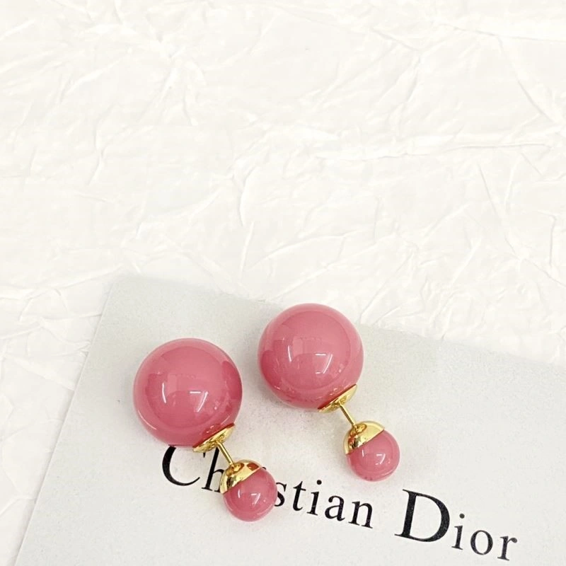 Tailored Christian Dior Earrings 233578