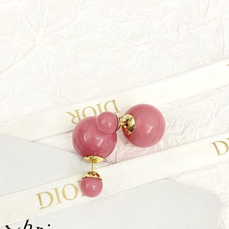 Tailored Christian Dior Earrings 233578