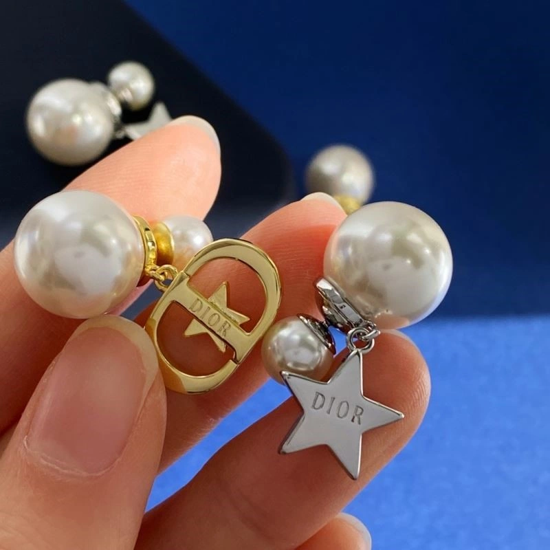 Christian Dior Earrings AllSeason 233568