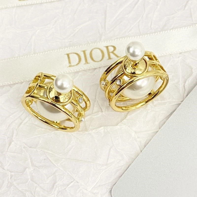 Christian Dior Earrings UrbanStyle 233574