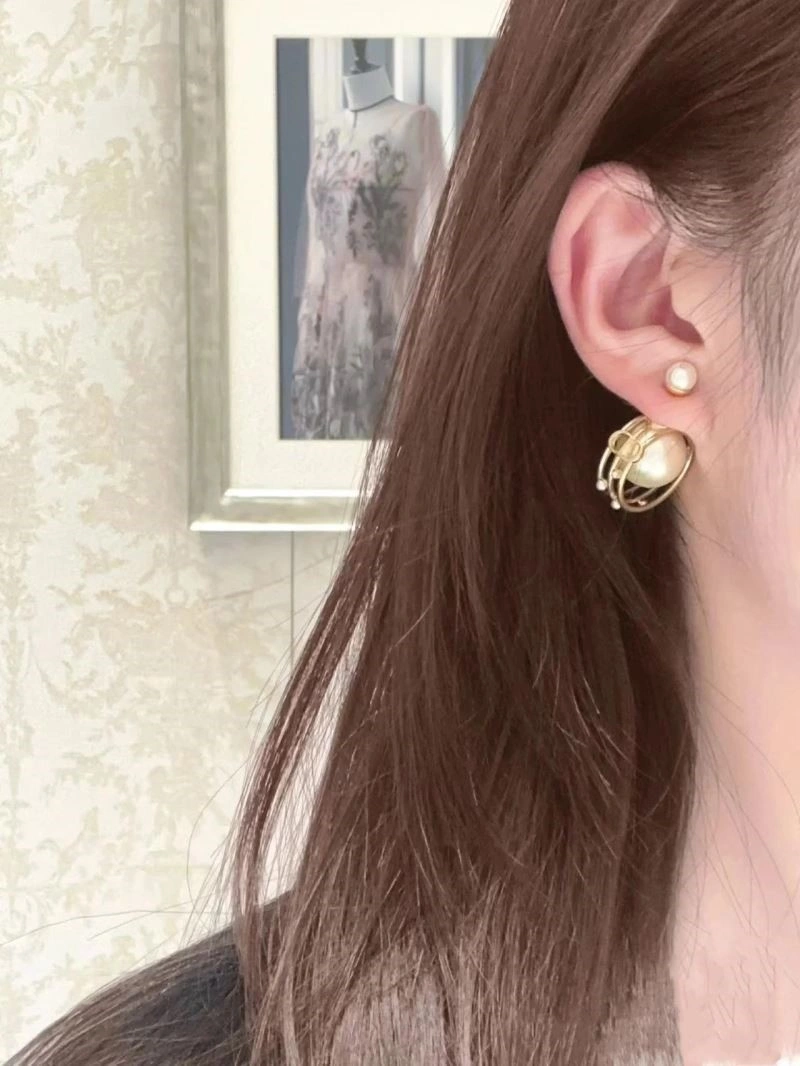 Christian Dior Earrings UrbanStyle 233574