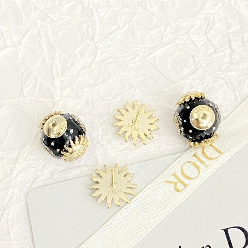 Christian Dior Earrings MultiPurpose 233566