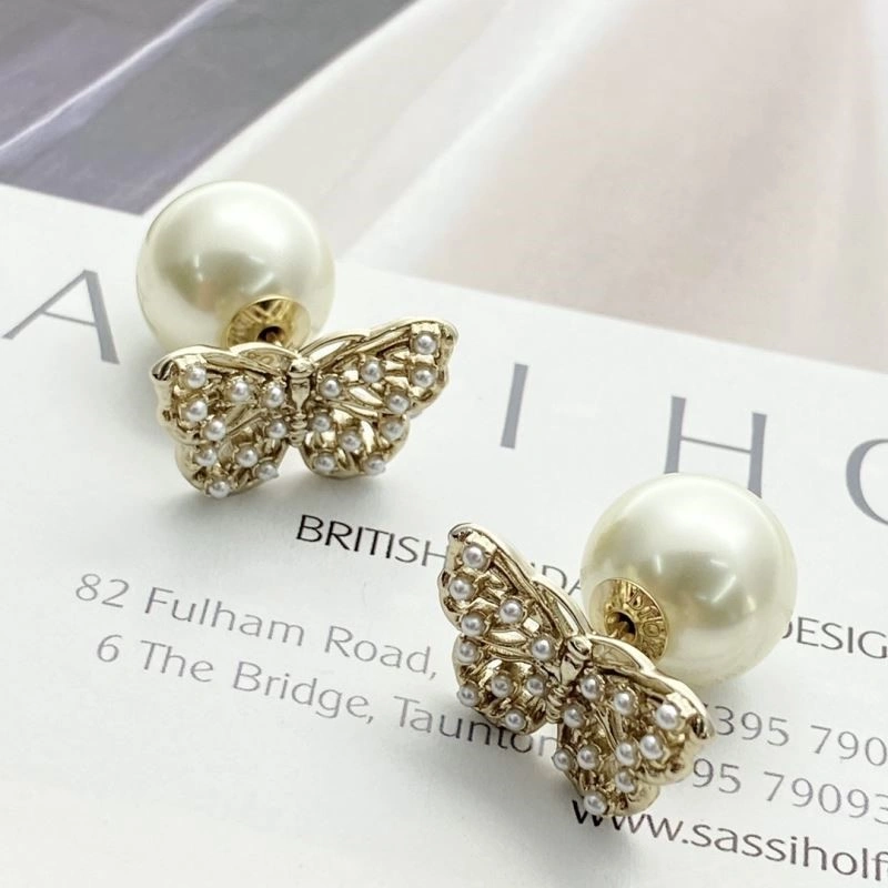 Christian Dior Earrings Attractive 233580