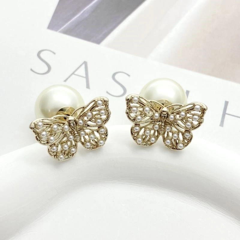 Christian Dior Earrings Attractive 233580