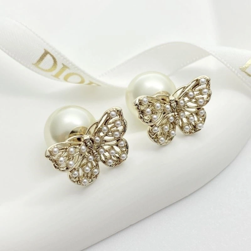 Christian Dior Earrings Attractive 233580