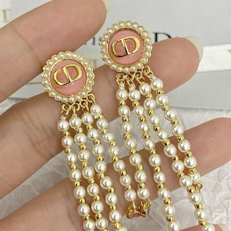 Soft Christian Dior Earrings 233546
