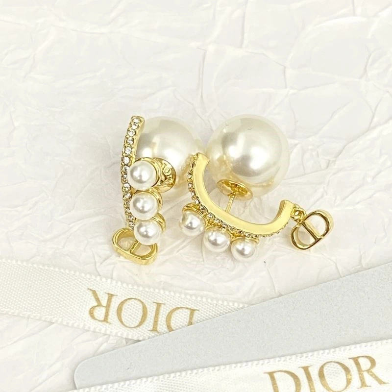 Christian Dior Earrings FreshLook 233547