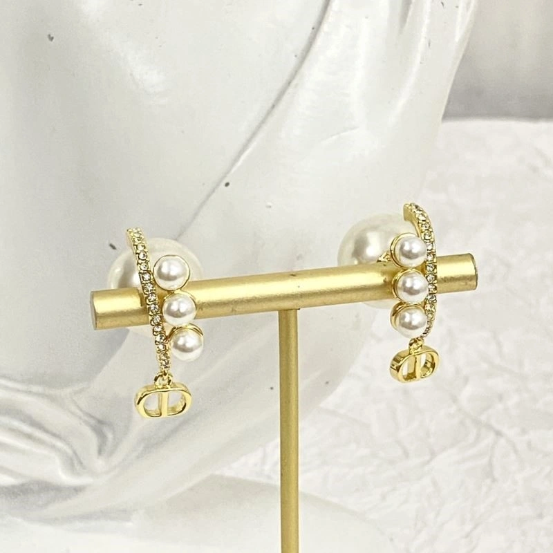 Christian Dior Earrings FreshLook 233547