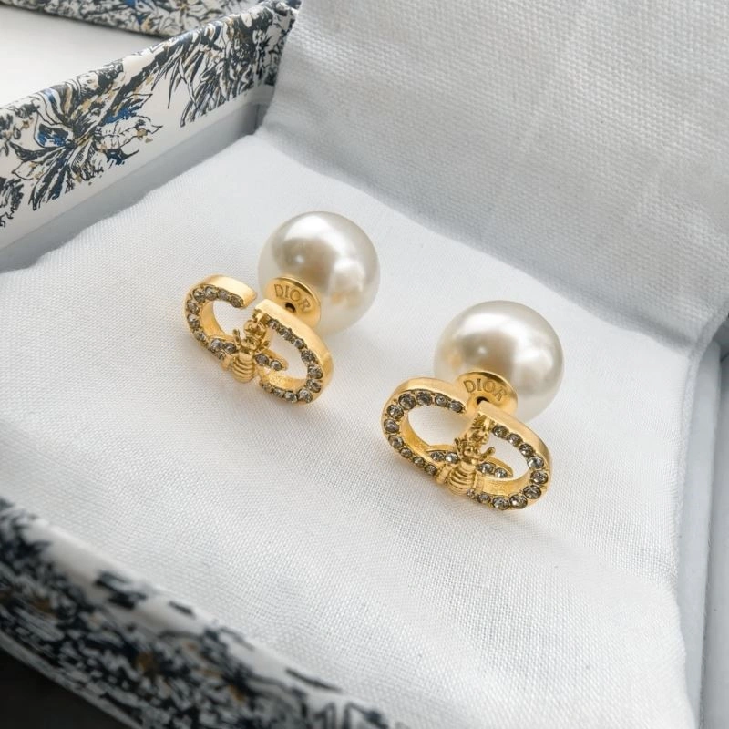 Christian Dior Earrings EasyMatch 233545