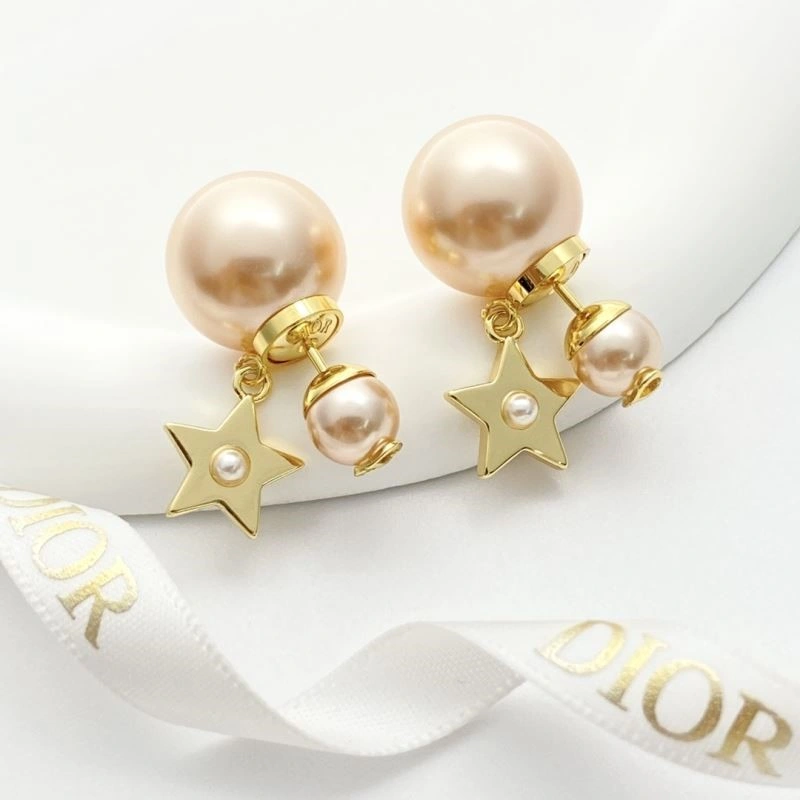 Timeless Christian Dior Earrings 233535