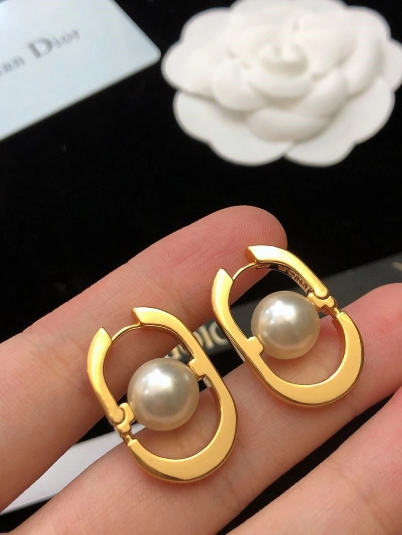 Christian Dior Earrings WaterResistant 233553