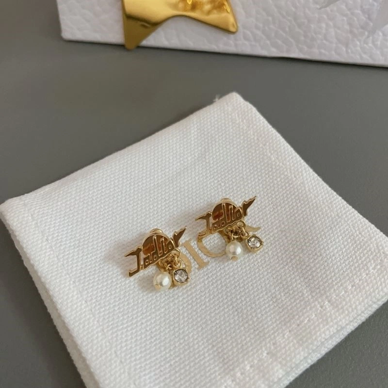 Christian Dior Earrings DailyWear 233529