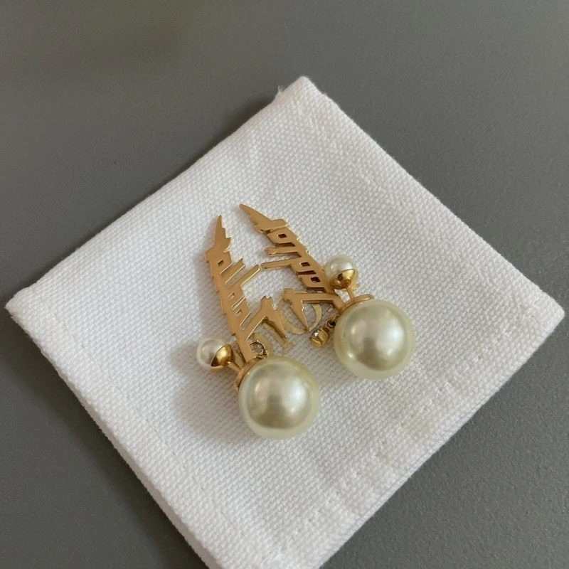 Christian Dior Earrings HighQuality 233550
