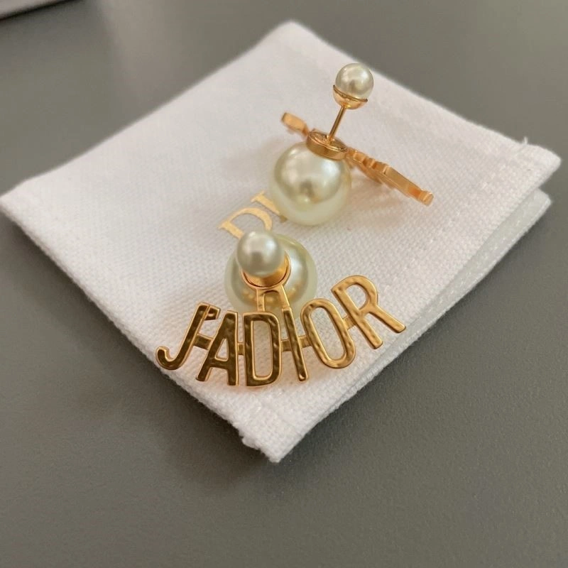 Christian Dior Earrings Soft 233572