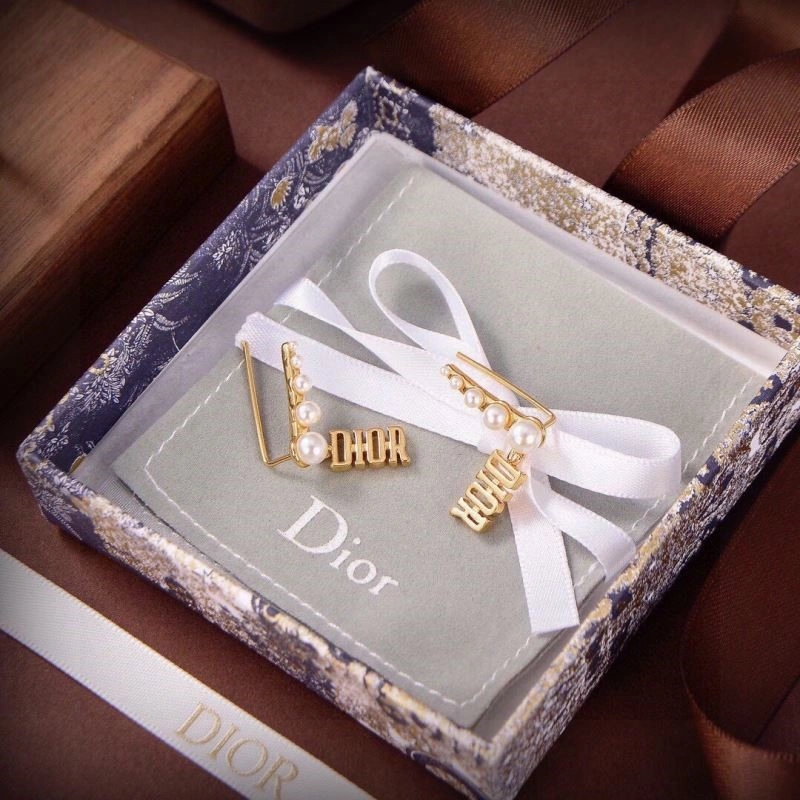 Christian Dior Earrings SmoothTexture 233522