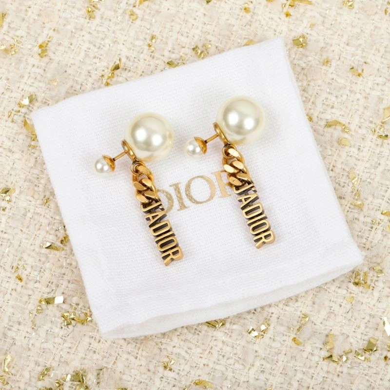 Christian Dior Earrings RelaxedFit 233510