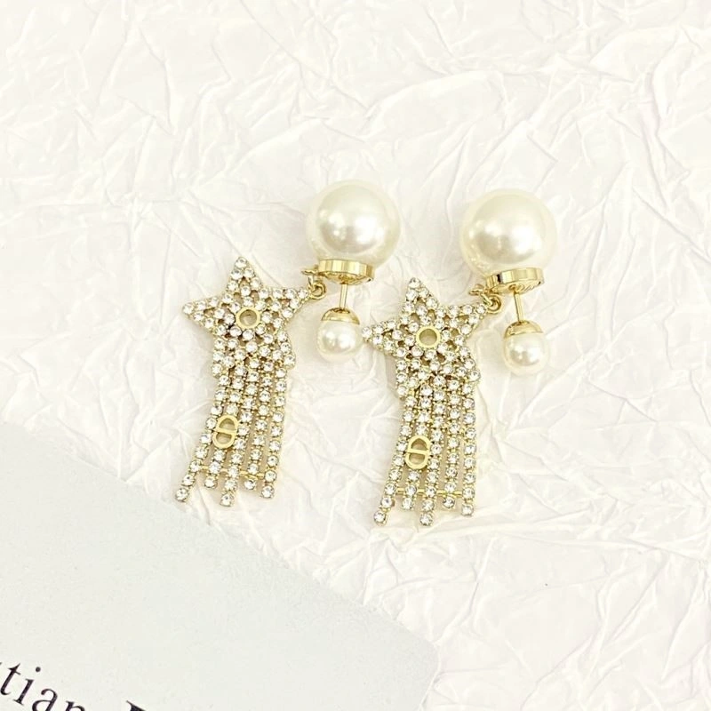 Soft Christian Dior Earrings 233508