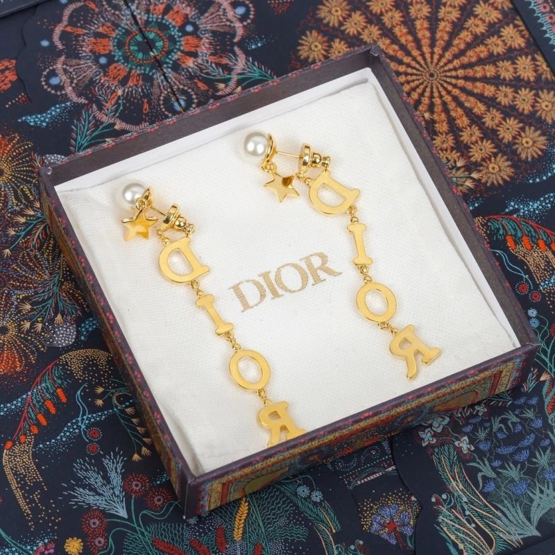 Sophisticated Christian Dior Earrings 233505