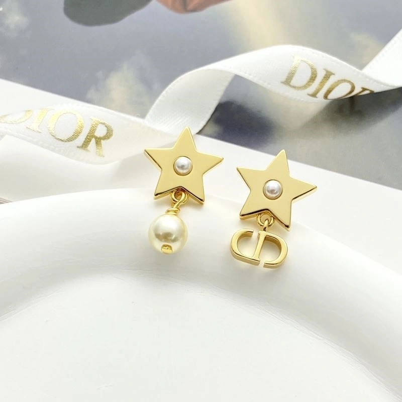 Christian Dior Earrings Durable 233541