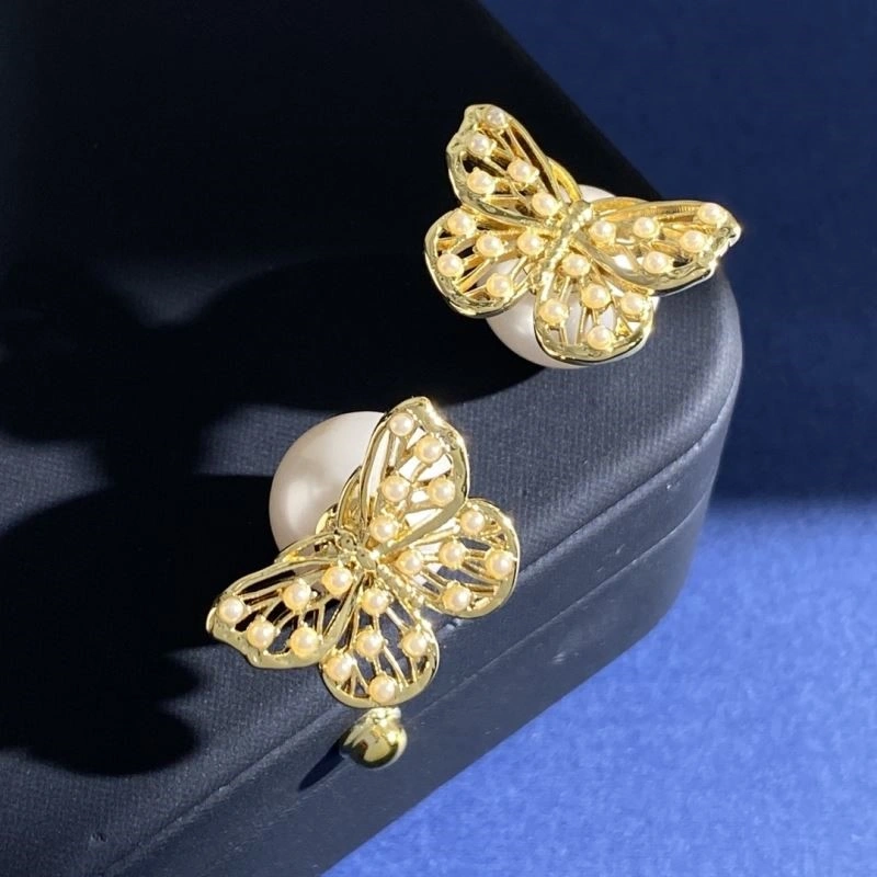 Christian Dior Earrings Casual 233526