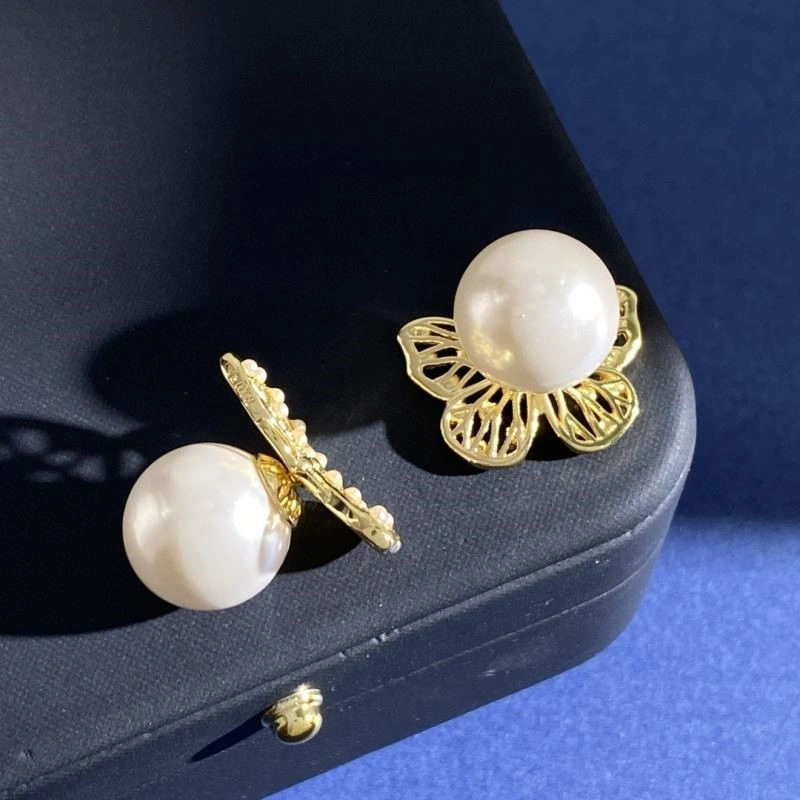 Christian Dior Earrings Casual 233526