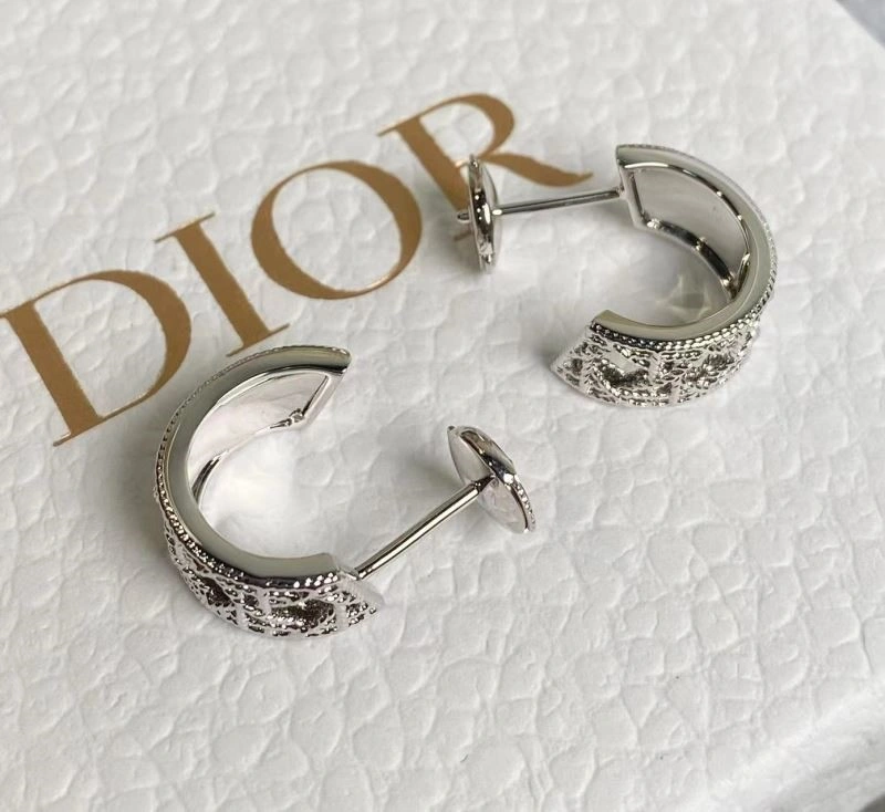Bold Christian Dior Earrings 233502