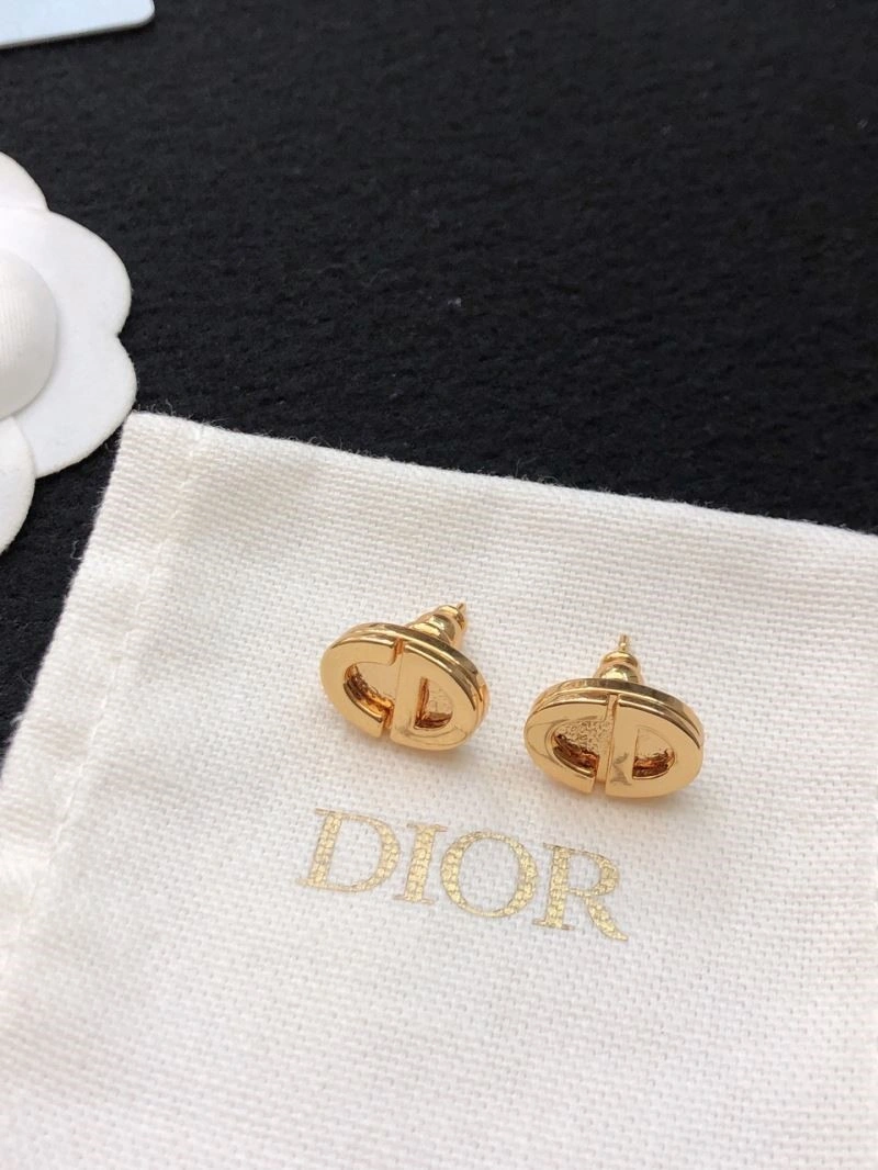 Christian Dior Earrings Effortless 233524