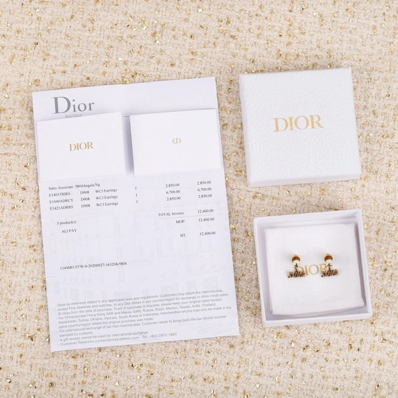Christian Dior Earrings Sleek 233509