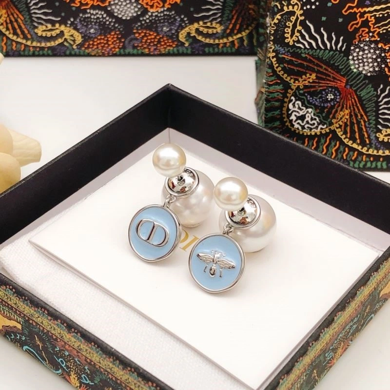Christian Dior Earrings Resilient 233517
