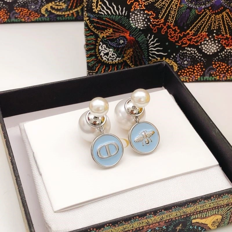Christian Dior Earrings Resilient 233517