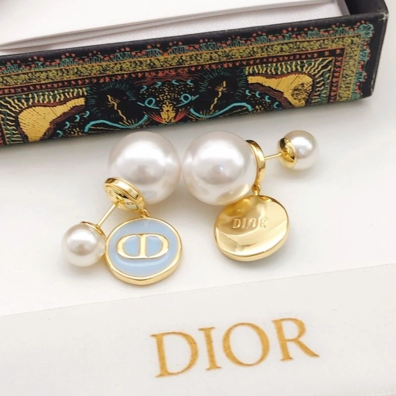 Christian Dior Earrings UrbanChic 233468