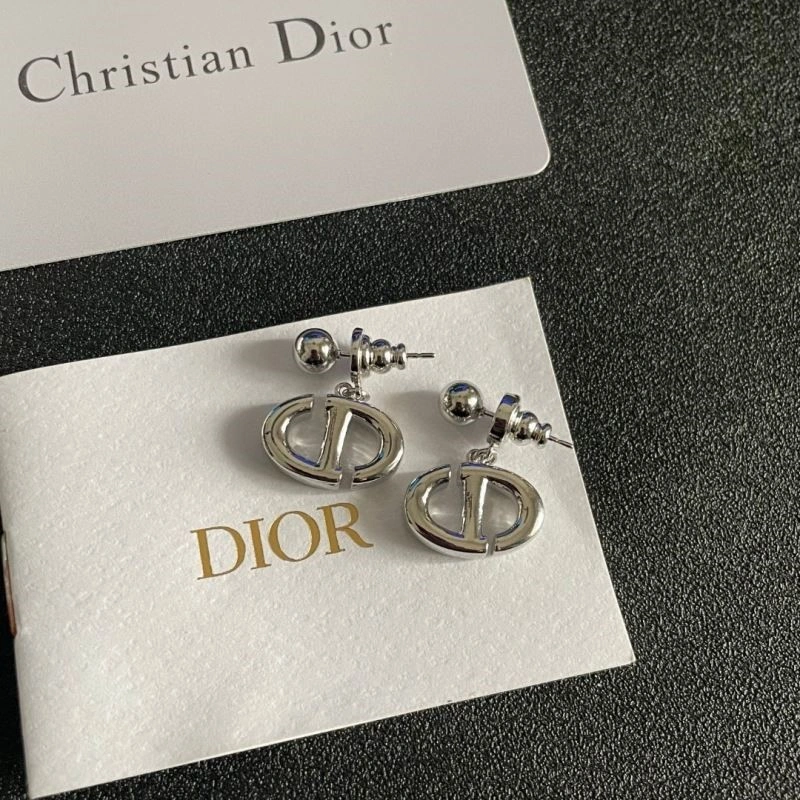Vibrant Christian Dior Earrings 233466