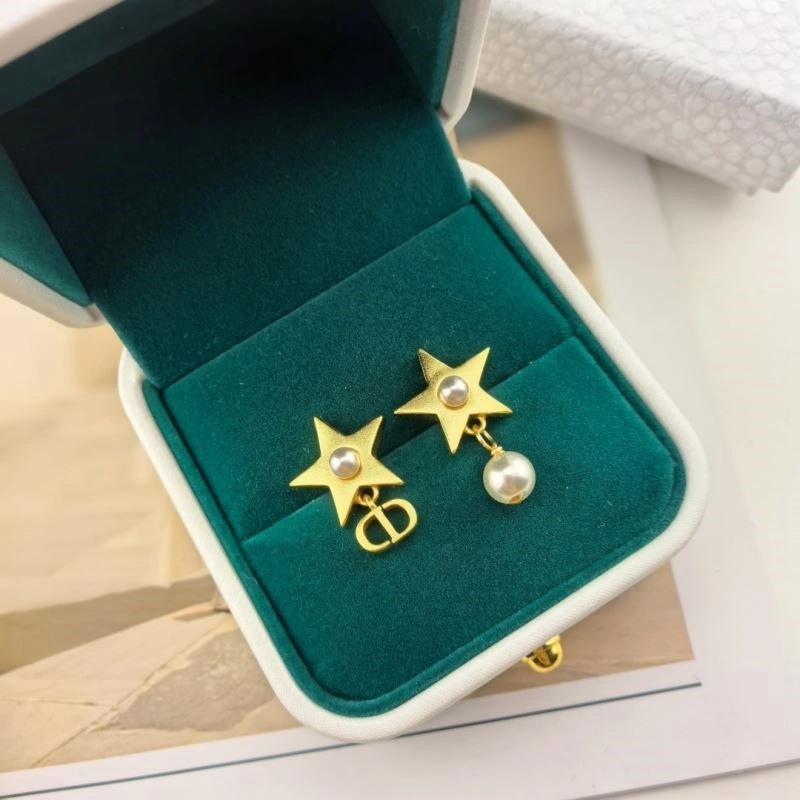 Popular Christian Dior Earrings 233521