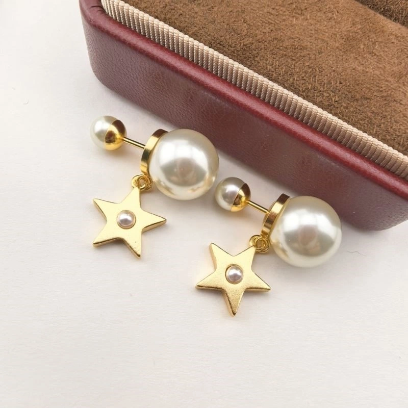 Christian Dior Earrings Elegant 233464