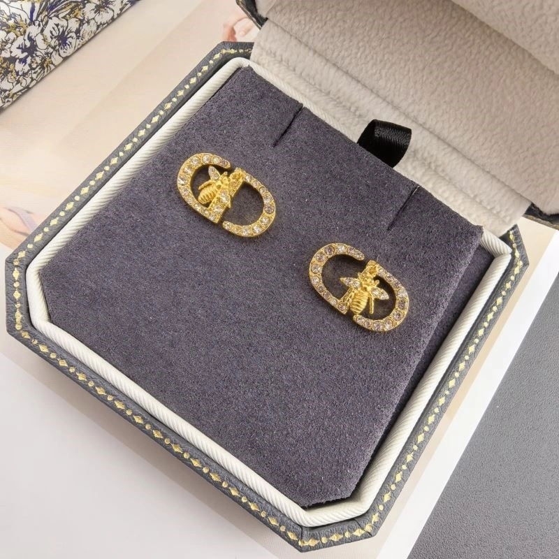 Snug Christian Dior Earrings 233441