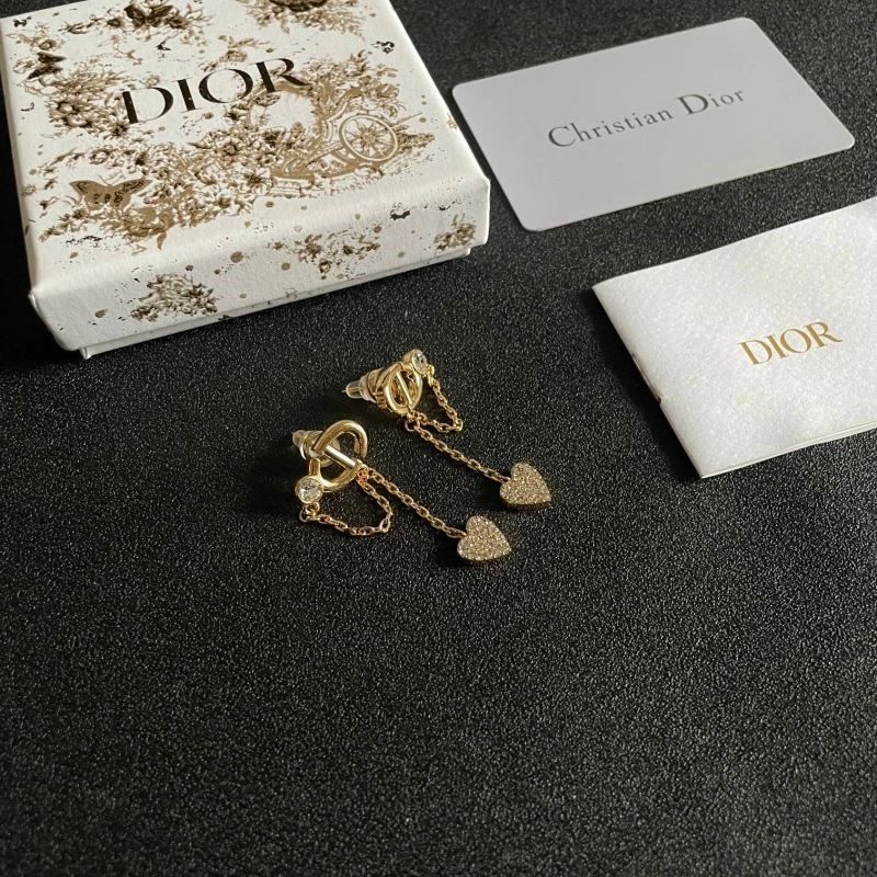 MoistureWicking Christian Dior Earrings 233453