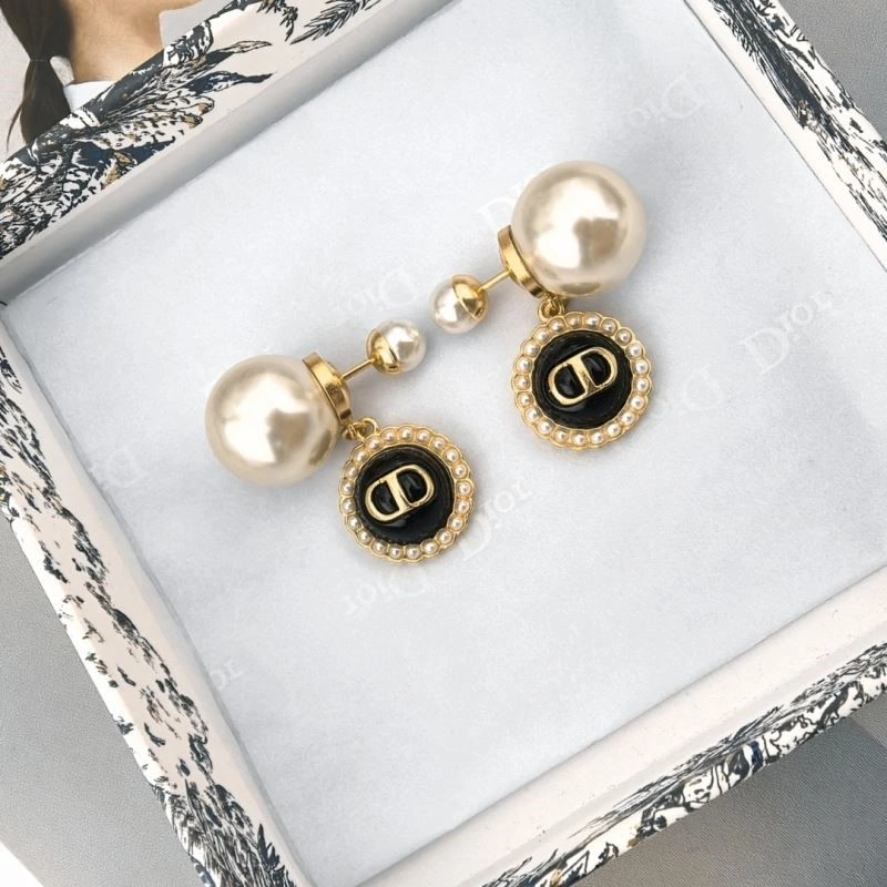 Christian Dior Earrings Contemporary 233442