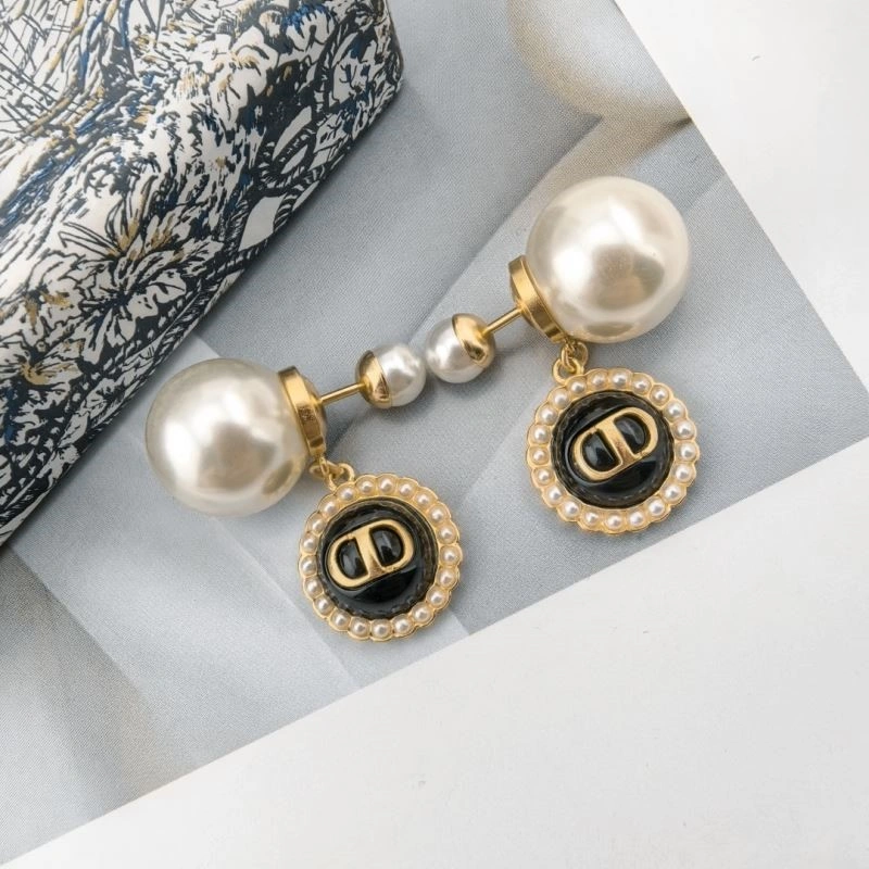 Christian Dior Earrings Contemporary 233442