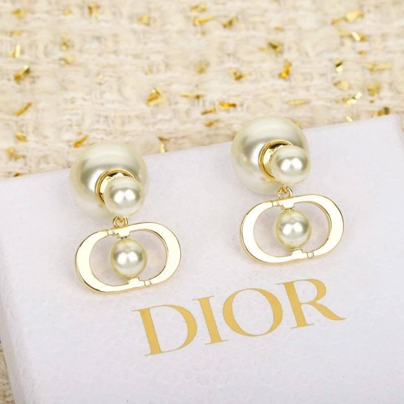 GoodFit Christian Dior Earrings 233421