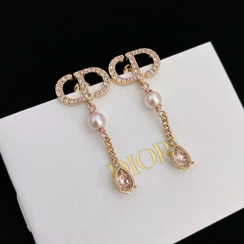 Tailored Christian Dior Earrings 233427