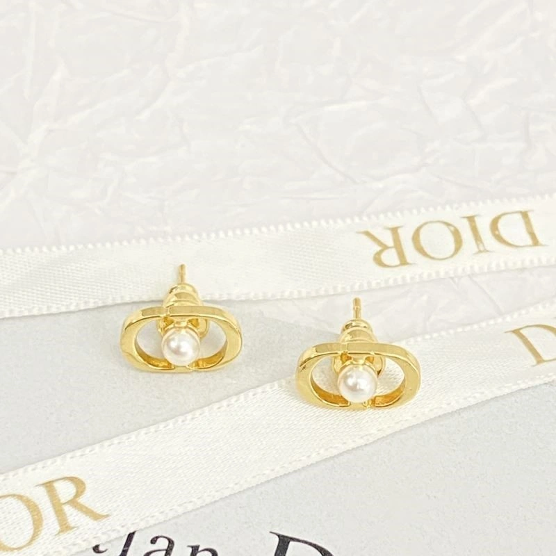 Christian Dior Earrings OnTrend 233411