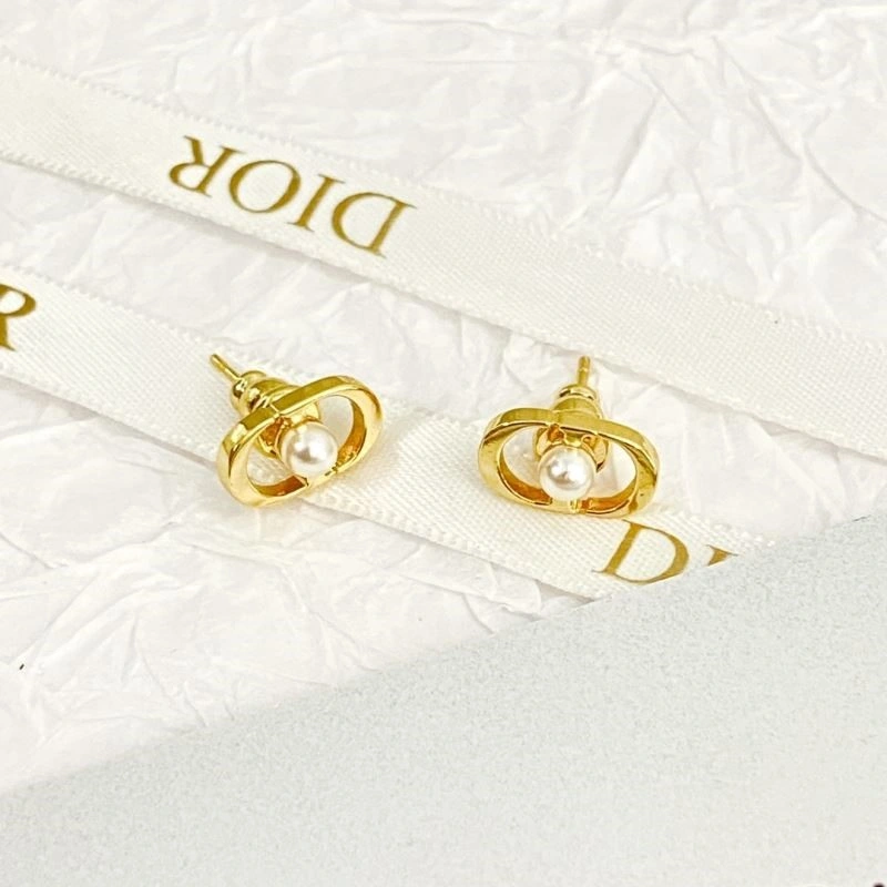Christian Dior Earrings OnTrend 233411