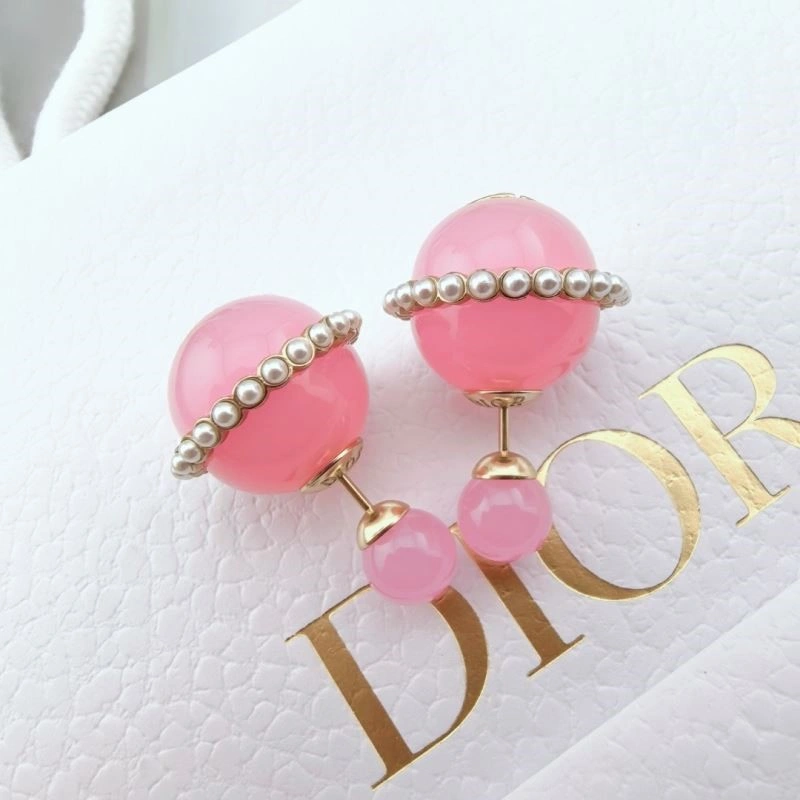 Cozy Christian Dior Earrings 233412