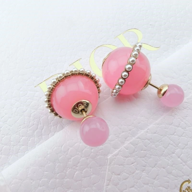 Cozy Christian Dior Earrings 233412