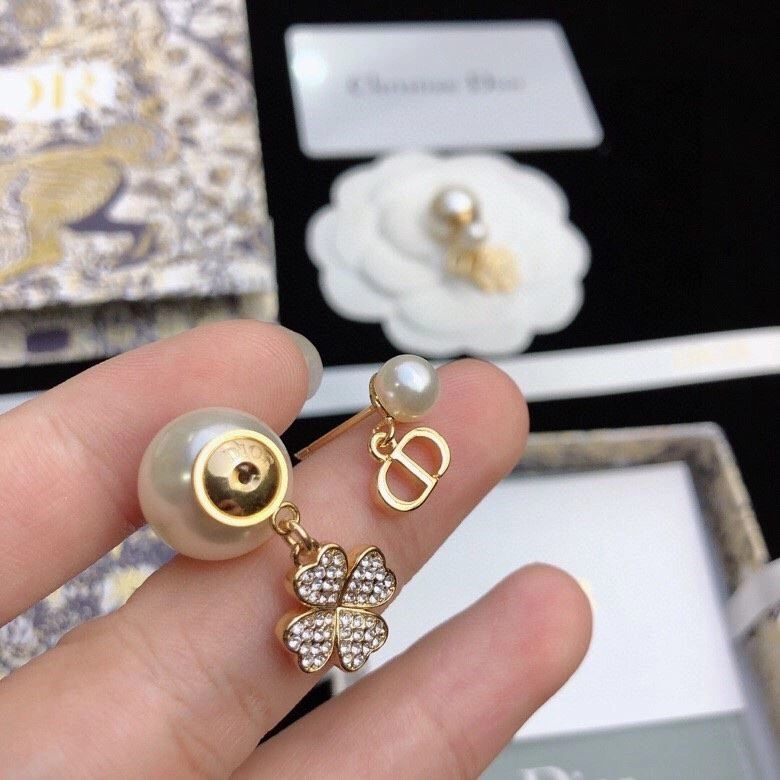Christian Dior Earrings Seasonal 233406