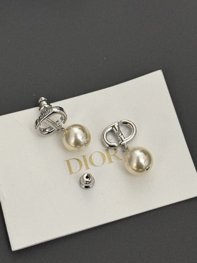 Christian Dior Earrings Stretchable 233236
